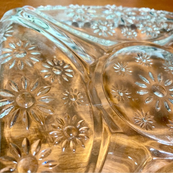 Glass Dish Plate Jewelry Trinket Candy Holder Display Daisies Square 6.5" Square - Picture 8 of 11